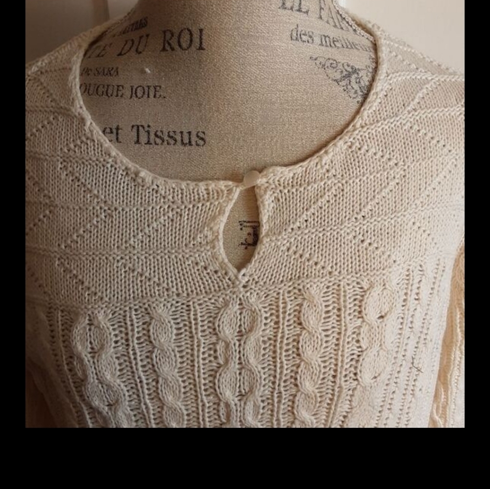 Oatmeal Linen Cable Knit Sweater - Picture 12 of 12